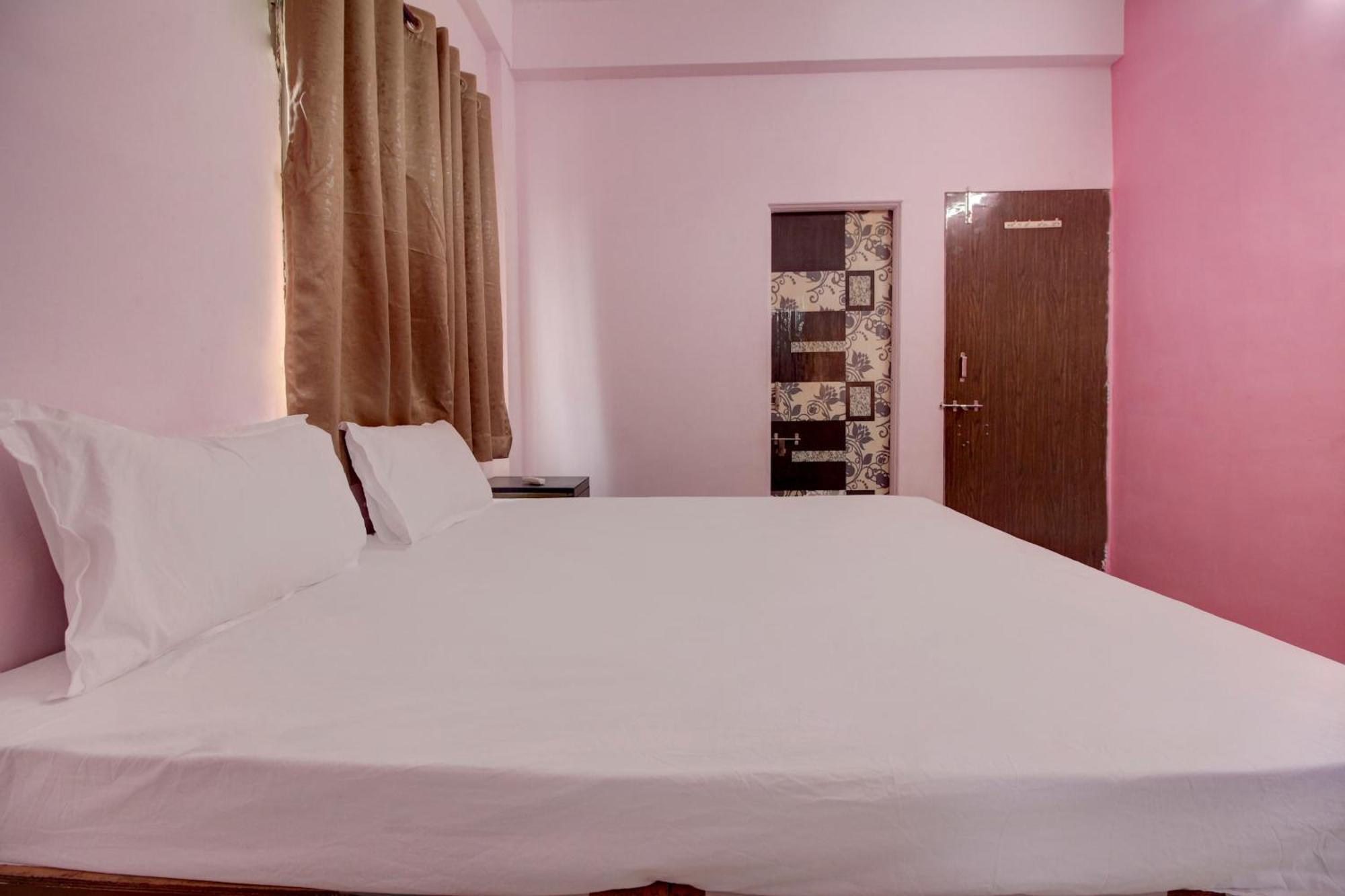 Hotel O Elite Inn Koradi 外观 照片