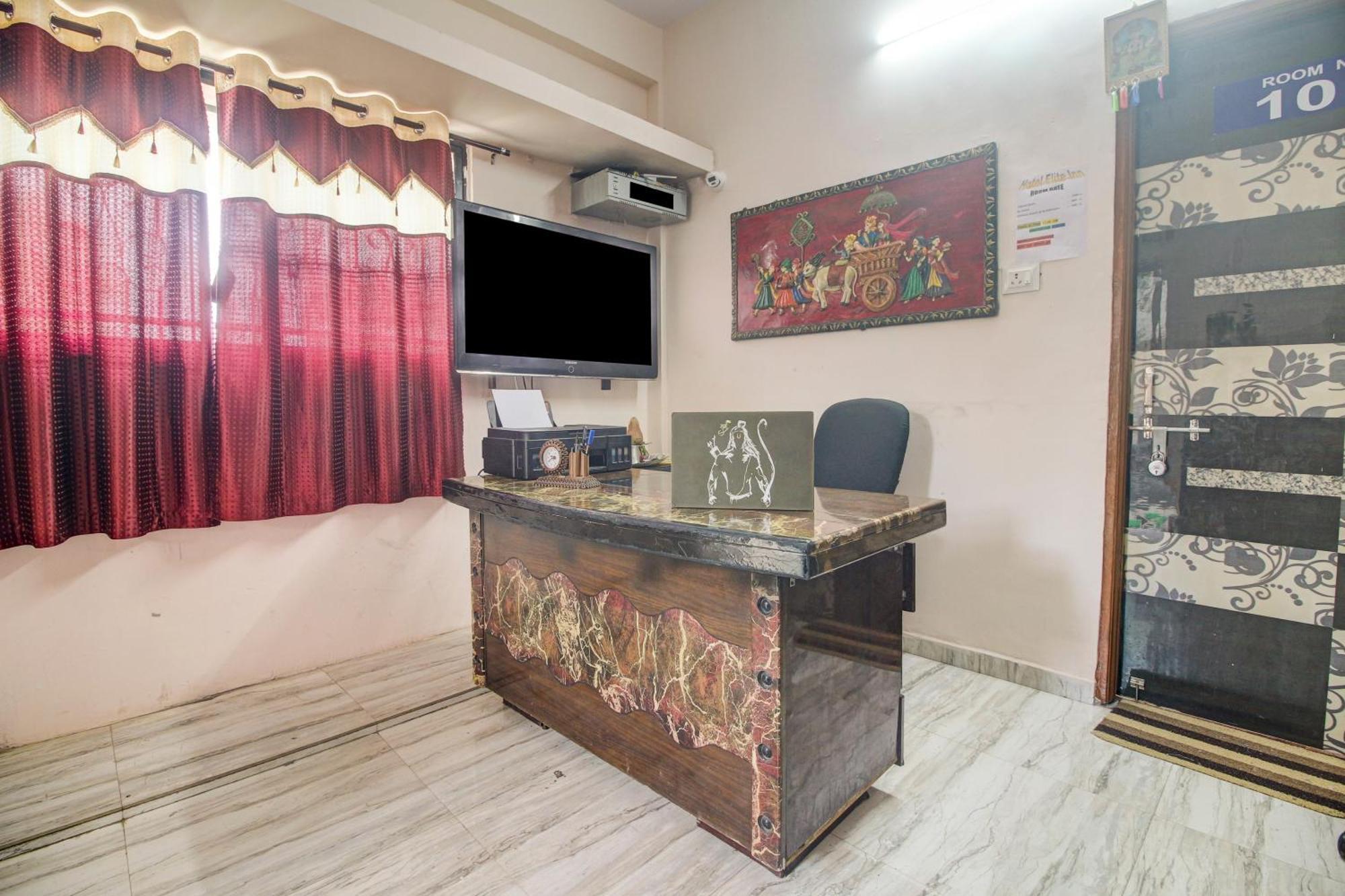 Hotel O Elite Inn Koradi 外观 照片