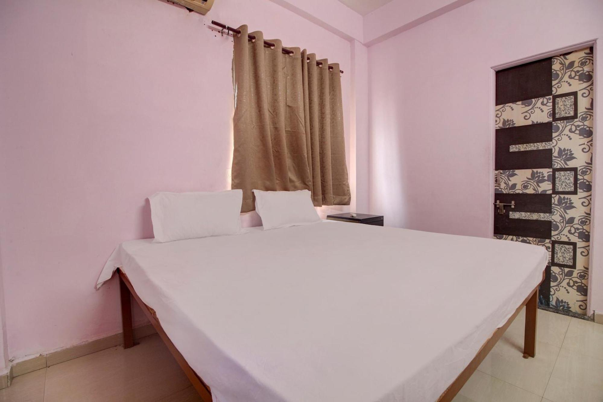 Hotel O Elite Inn Koradi 外观 照片
